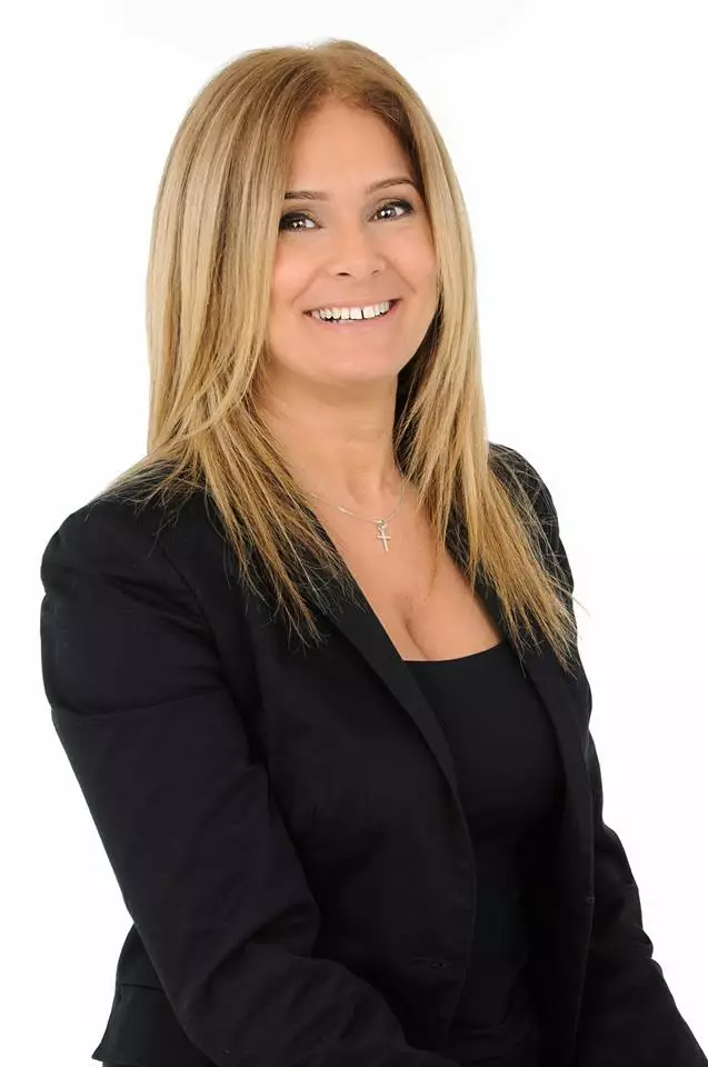 Anastasia Tsingelis, Laval, Real Estate Agent